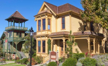 Key Considerations for Siding Replacement in Historic Homes